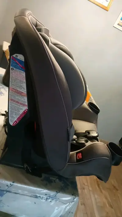 Silla de Auto para Bebé Safety 1st Gris - miniatura 2