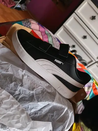 Zapatillas negras para niños Puma Rickie Classic - miniatura 1