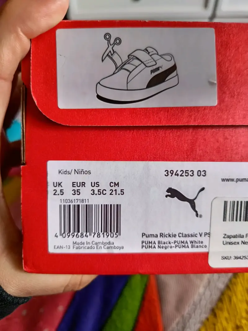 Zapatillas negras para niños Puma Rickie Classic - 2