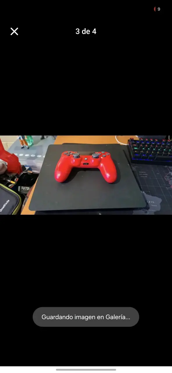 Consola PlayStation 4 con Control Rojo - 1