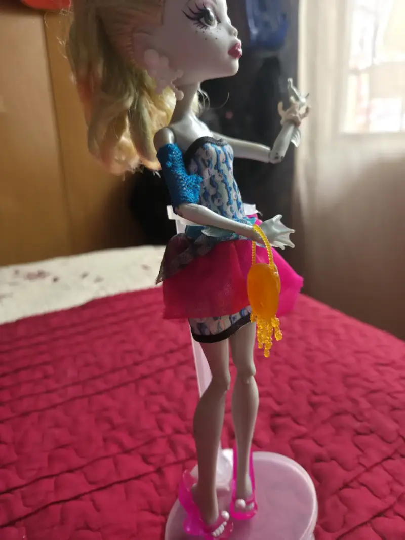 Muñeca Monster High Lagoona Blue - 3