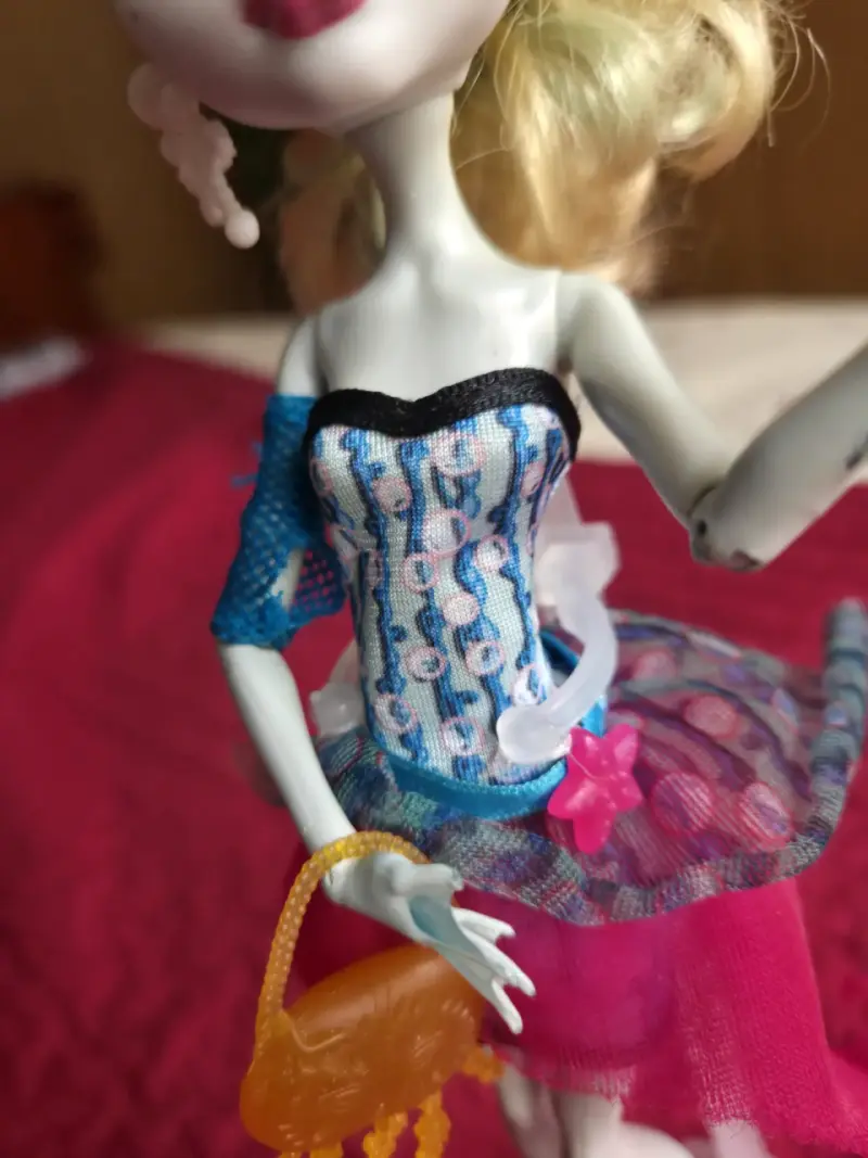 Muñeca Monster High Lagoona Blue - 4