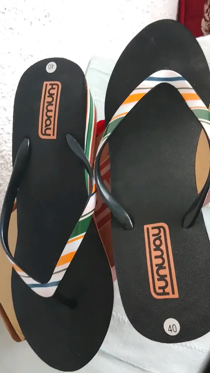 Sandalias flip-flop Runway negras con rayas - 1