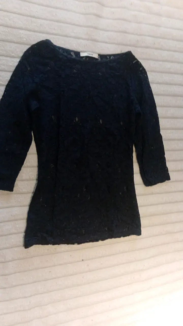 Blusa de encaje negra Oasis - 1