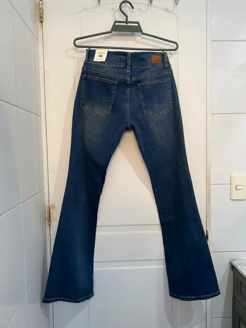Jeans bootcut de tiro bajo Opposite talla 40 - 2