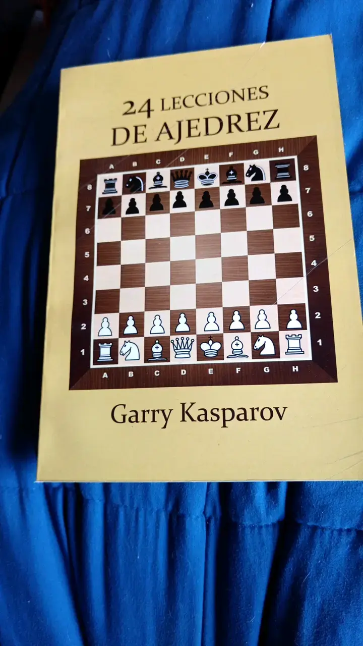 Libro 24 Lecciones de Ajedrez por Garry Kasparov - 1