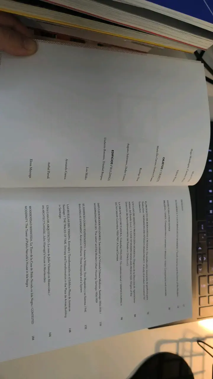 Libro Sudamérica Moderna - ARQ Ediciones - 2