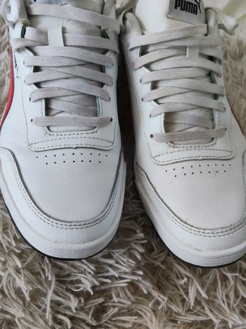 Zapatillas deportivas blancas Puma talla 41 - 1