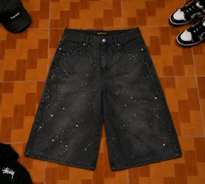Shorts gris con brillitos - miniatura 1
