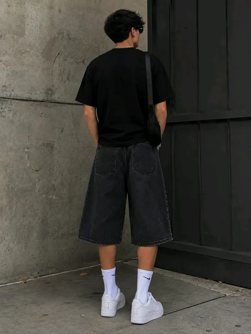 Shorts gris con brillitos - 3