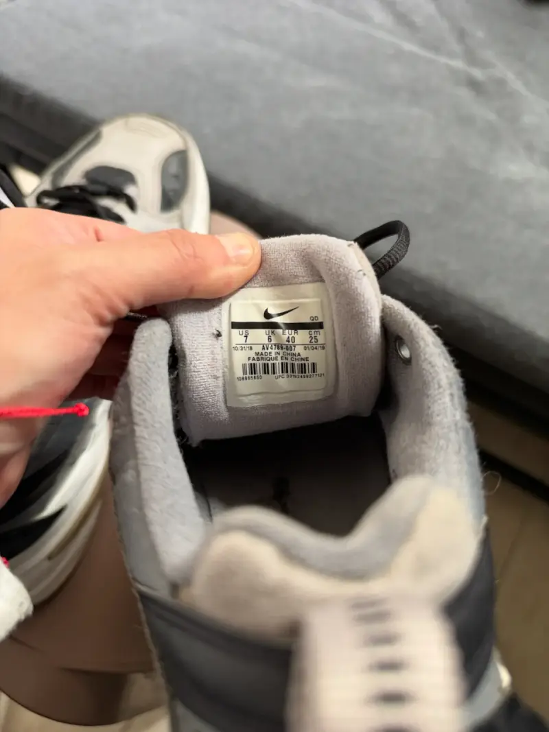 Zapatillas NIKE M2K TEKNO gris y negro - 5