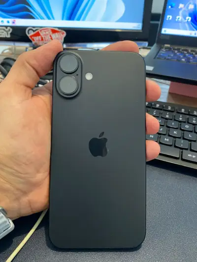 Iphone 16 plus 128gb - miniatura 4