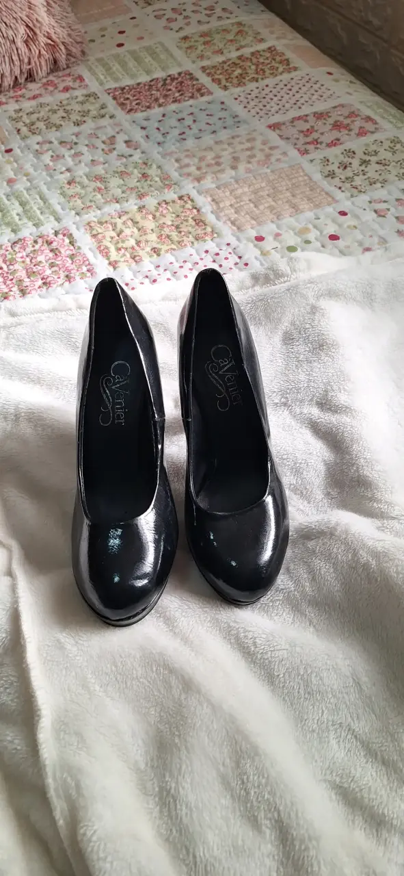 Zapatos de Tacón Negro Cavernier Elegantes - 1