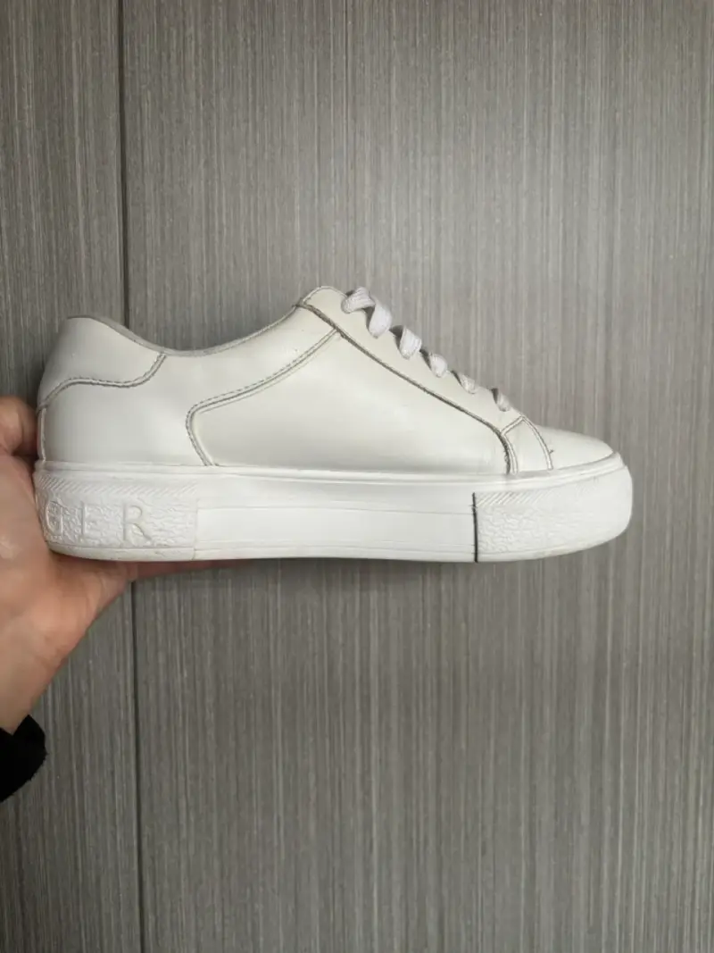 Zapatillas Tommy usadas - 3