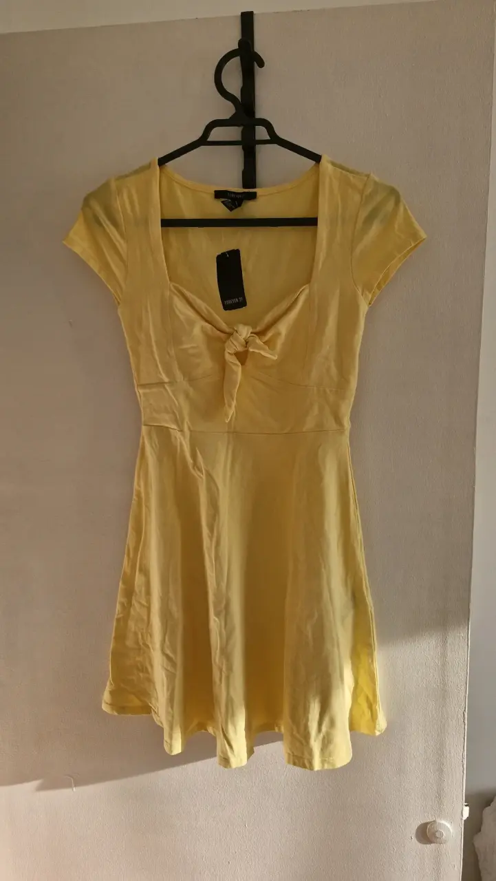 Vestido amarillo corto Forever 21 con lazo
