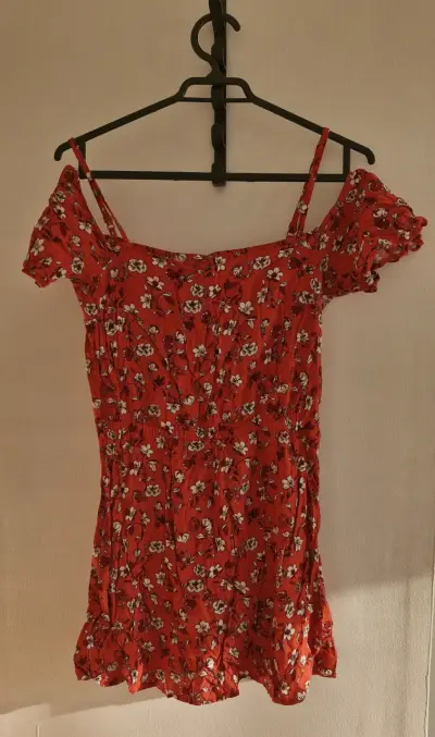 Vestido corto rojo floral para mujer - miniatura 2