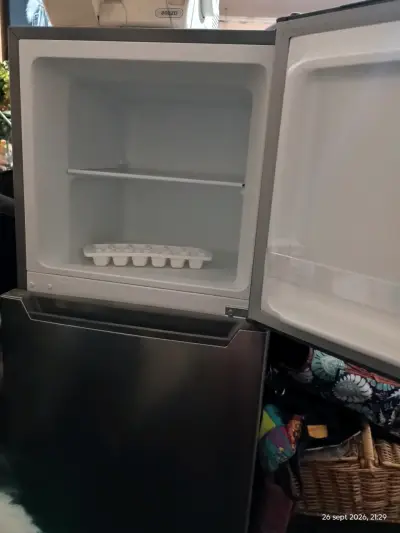 Refrigerador Congelador Libero Manual A+ - miniatura 5