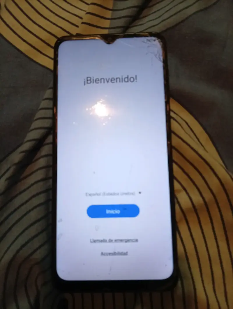 Samsung Galaxy A12 en buen estado - 4
