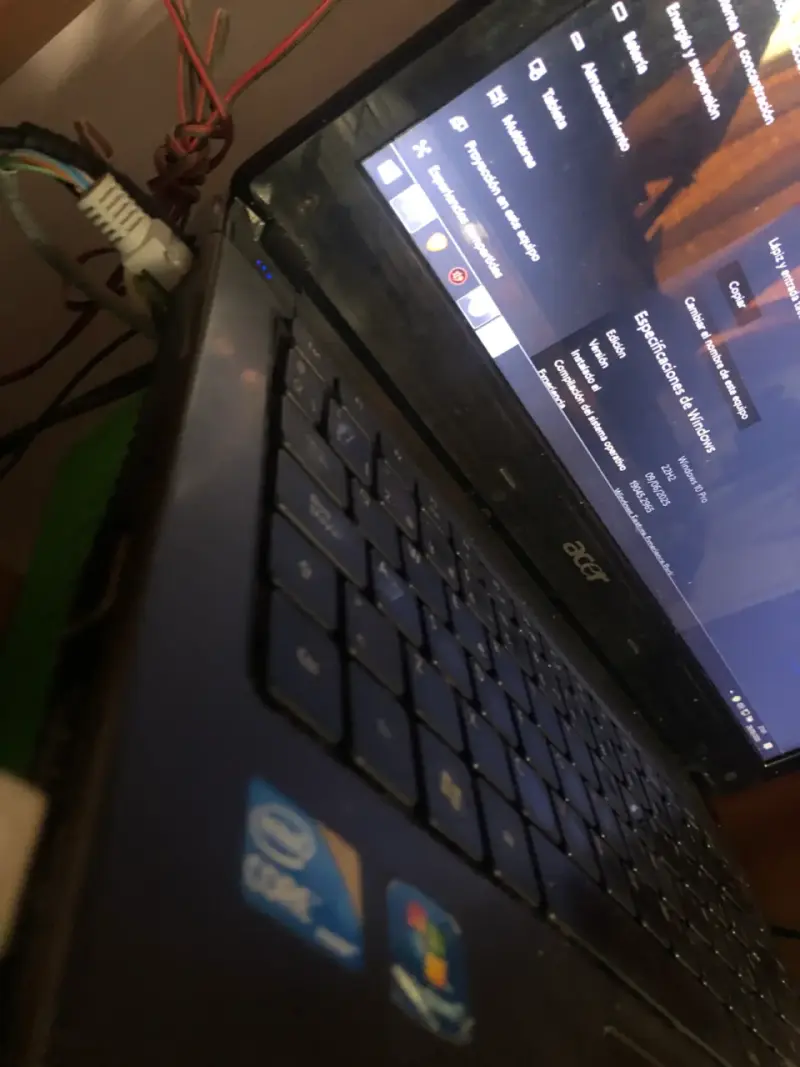 Laptop Acer Intel Core i3 usado leer - 3