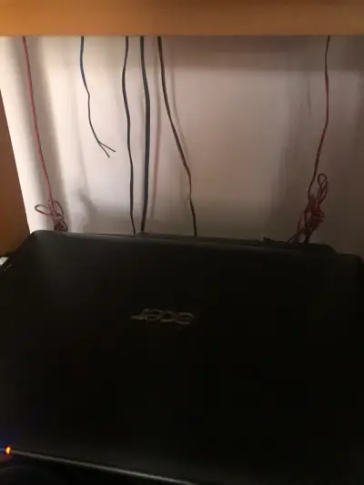 Laptop Acer Intel Core i3 usado leer - miniatura 5