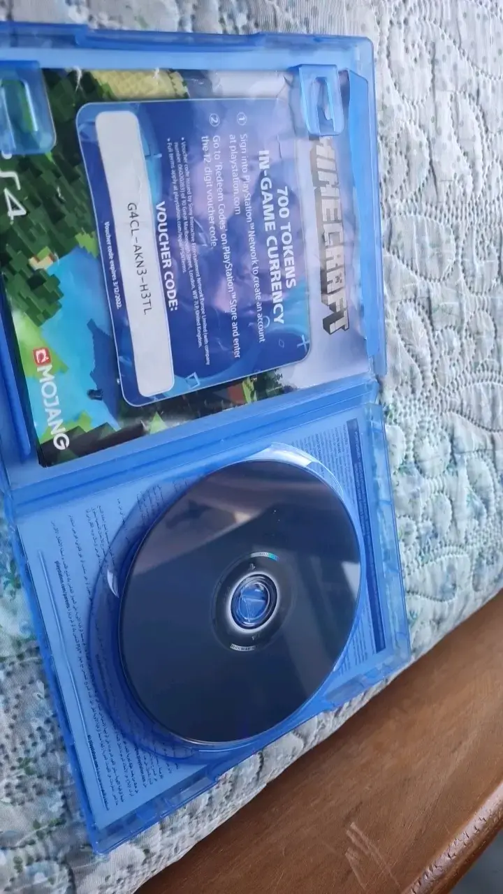 Minecraft para PS4 con Starter Pack - 3