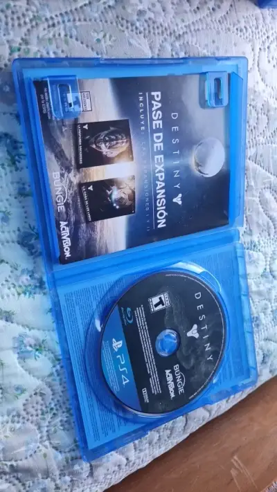 Juego Destiny para PS4 con expansión - miniatura 2