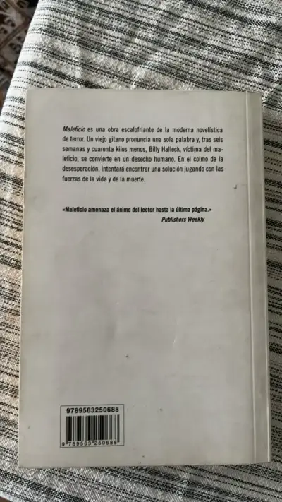 Libro 'Maleficio' de Stephen King en tapa blanda - miniatura 2