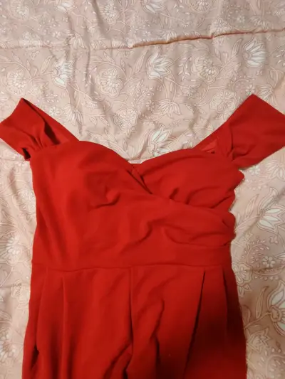 Enterito rojo elegante para mujer - miniatura 1