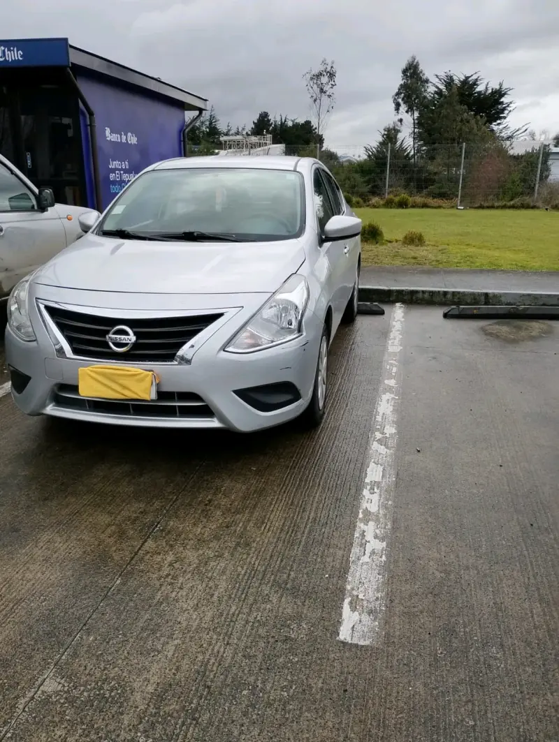 Nissan Versa 2016 en buen estado - 1