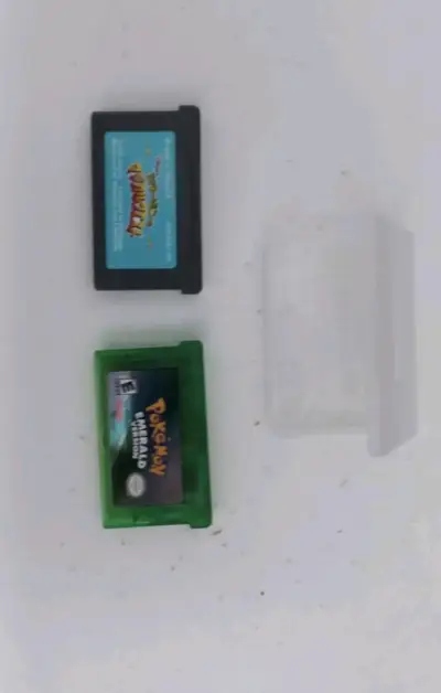 Consola Game Boy Advance SP con juegos Pokémon - miniatura 2