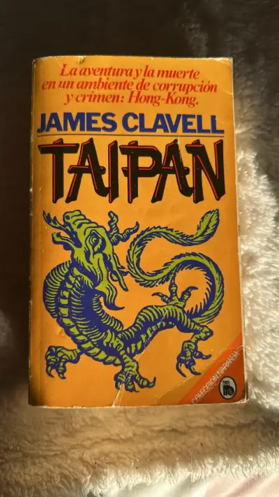 Libro Taipán de James Clavell en buen estado - miniatura 1