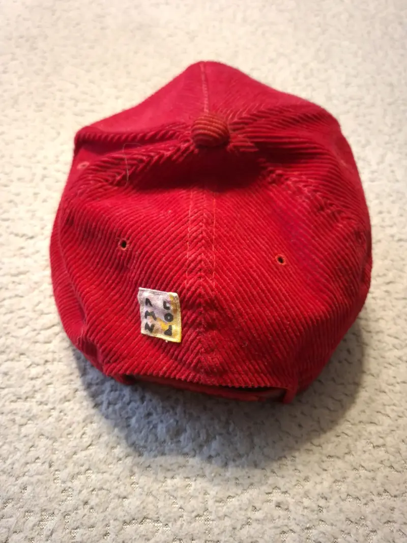 Gorra roja vintage - 3
