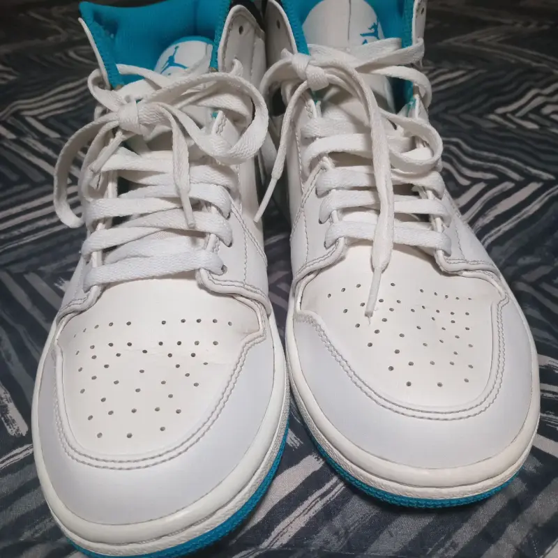 Zapatillas Air Jordan 1 Mid Laser Blue - 2