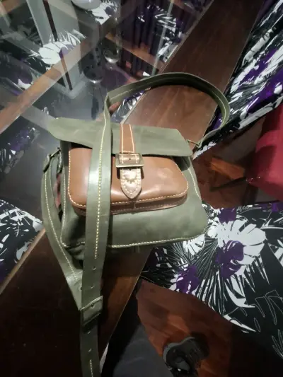 Bolso bandolera de cuero vintage - miniatura 3