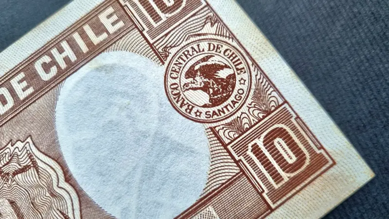 2 muy interesantes billetes USA y Chile. - 6