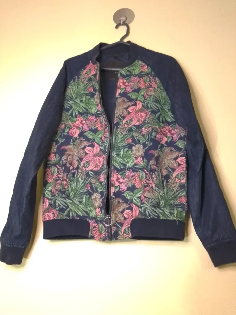 Chaqueta bomber floral para mujer - 2