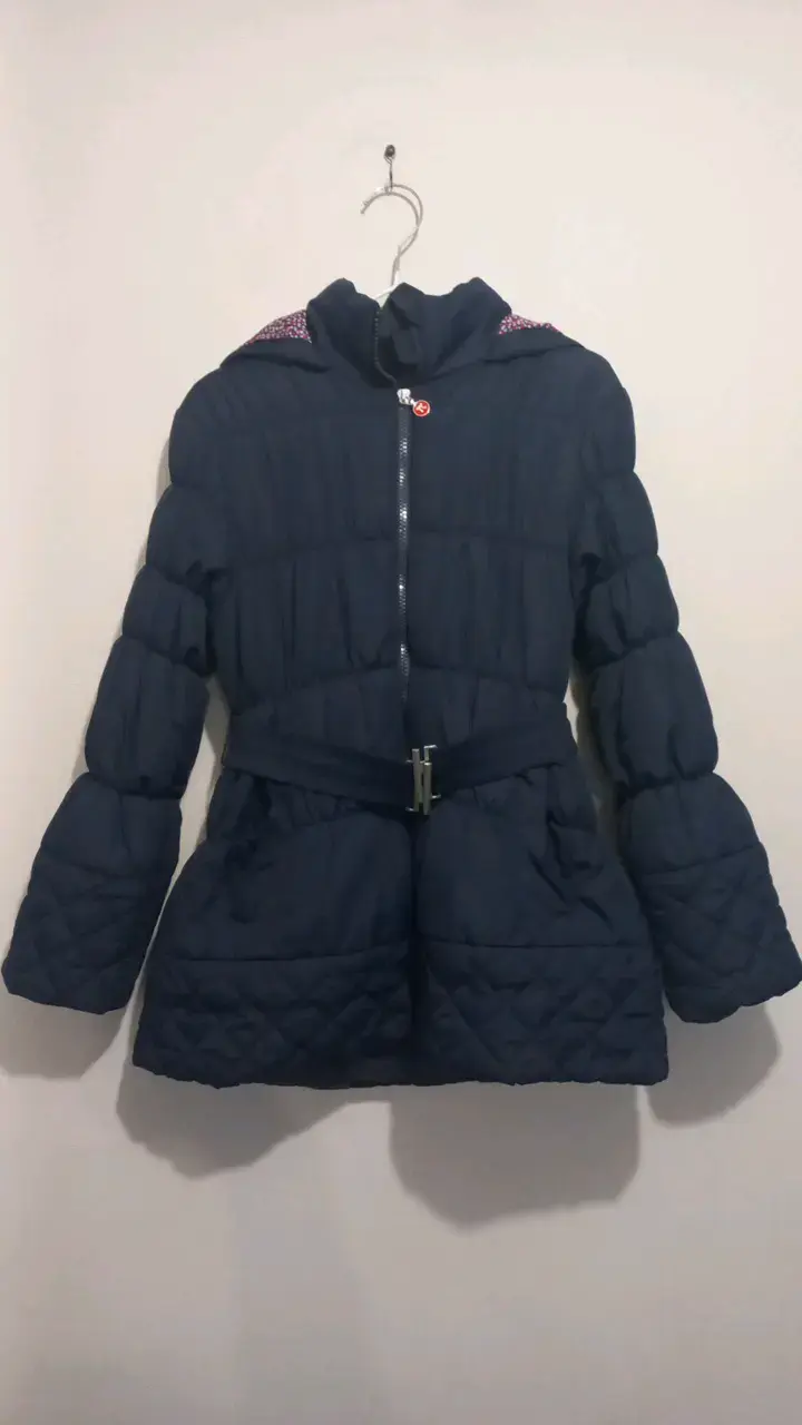 Abrigo acolchado azul para niña con capucha - 1