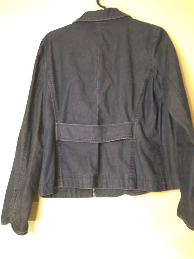Chaqueta de mezclilla para mujer en buen estado - 2