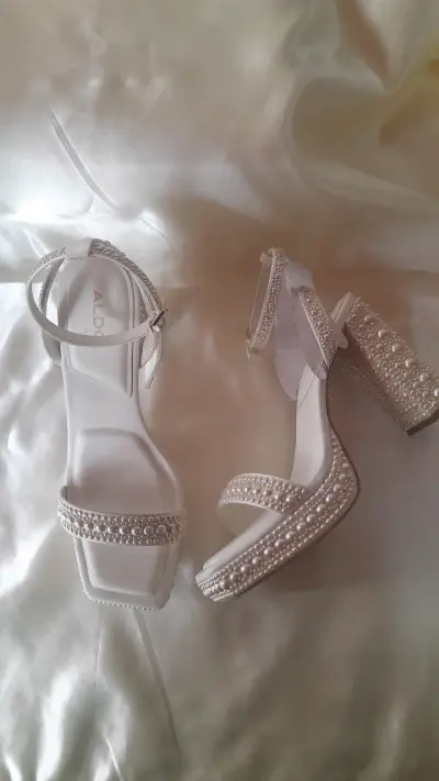 Zapatos Aldo con perlas - miniatura 2
