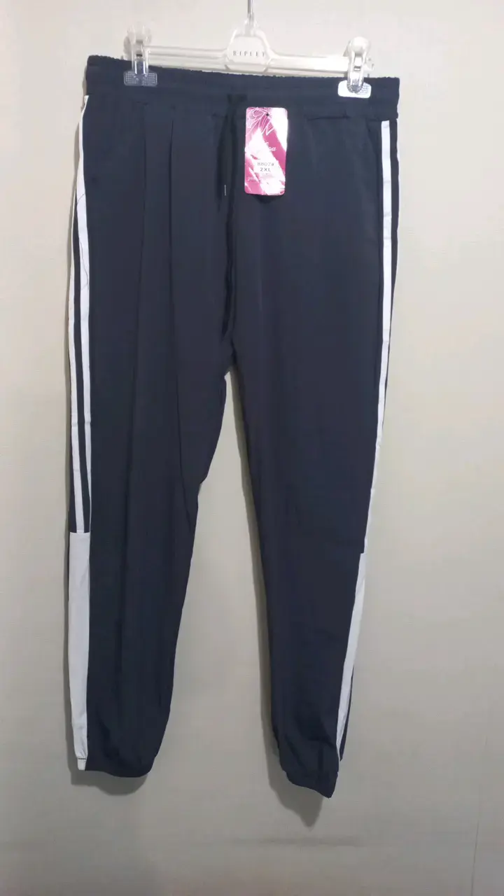 Pantalón deportivo con franjas blancas unisex - 2