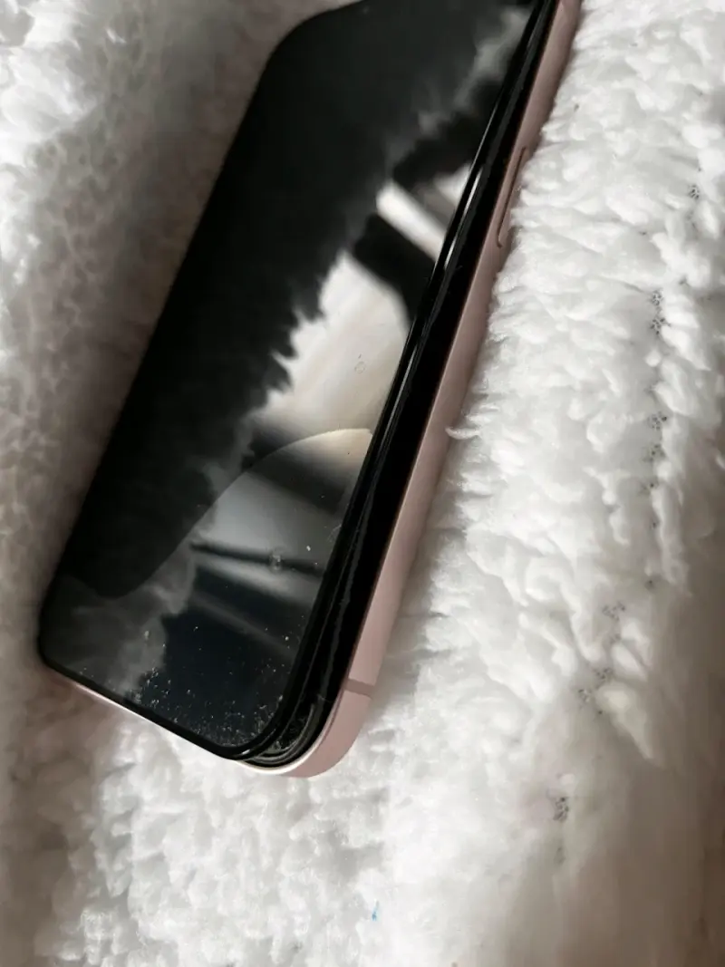 iPhone 13 128 GB Rosa – Para reparación o repuesto - 4