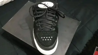 Zapatillas negras de skate Es - miniatura 2