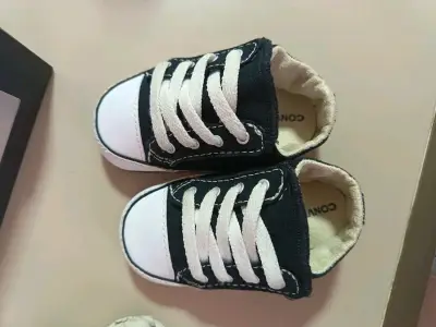 Zapatillas Converse Cribster para bebé, negras - miniatura 2