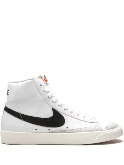 Zapatillas Nike Blazer Mid 77 Vintage Blancas - miniatura 3