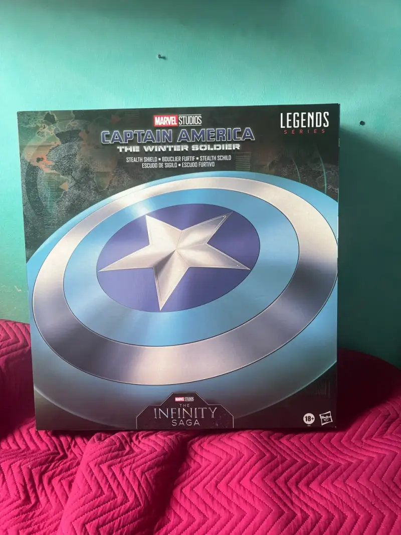 Escudo de Capitán América Marvel Legends Series - 1