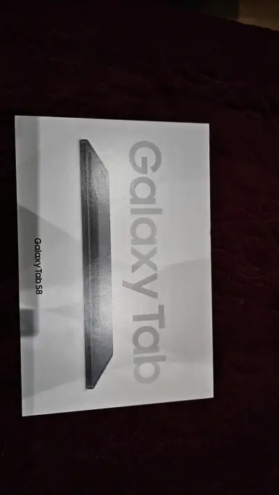 Tablet Samsung Galaxy Tab S8 en buen estado - miniatura 1