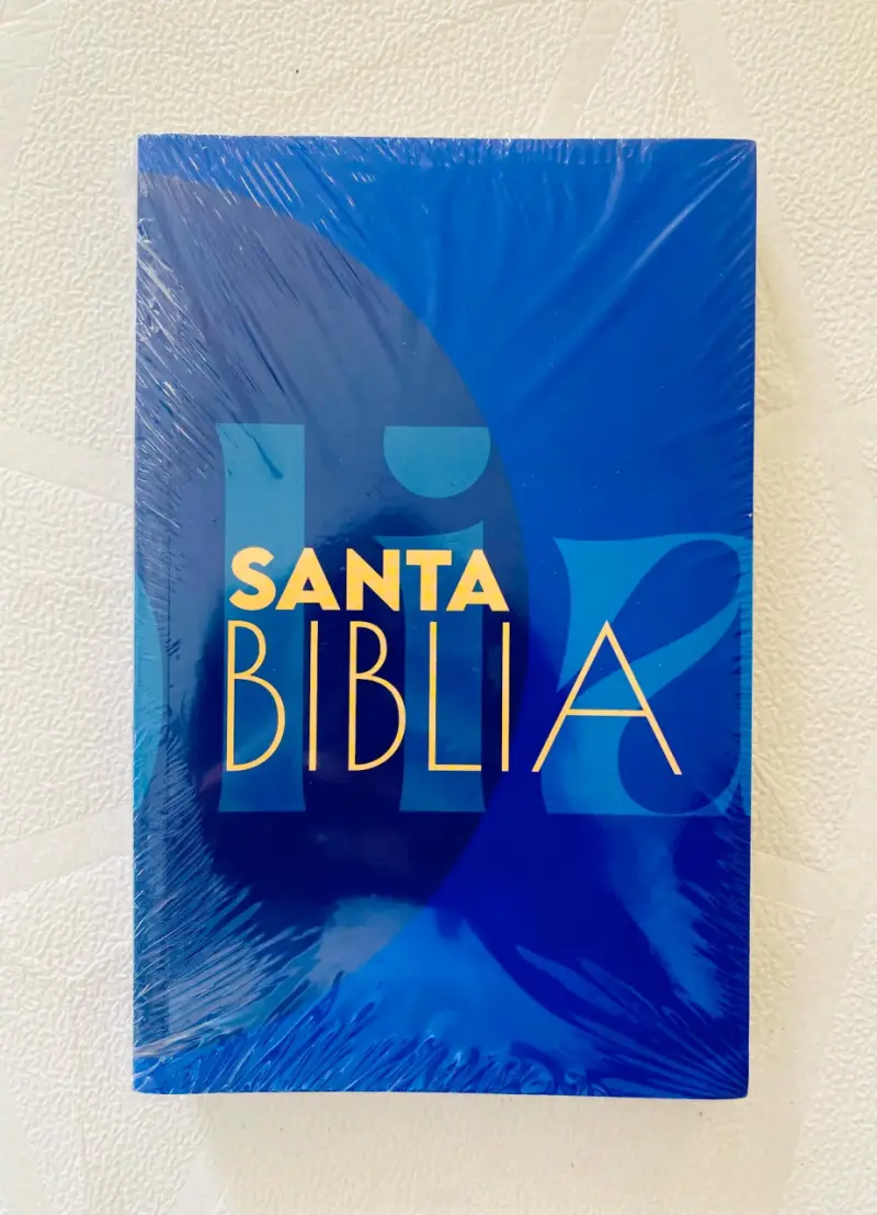 Santa Biblia en Español Nueva