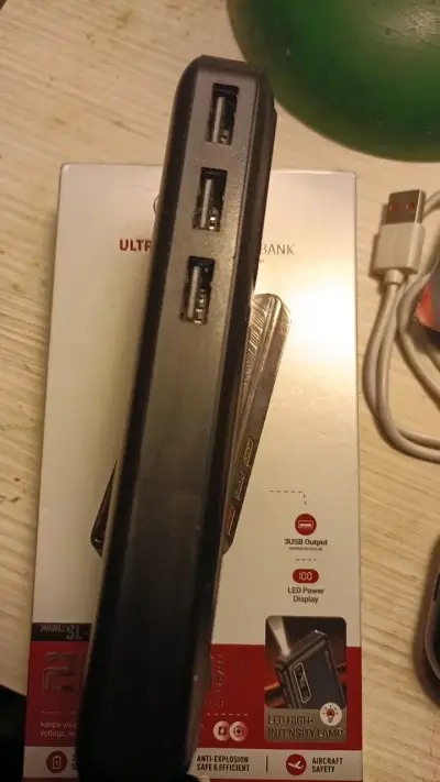 Power Bank Solma 20000mAh con Pantalla LED - miniatura 2