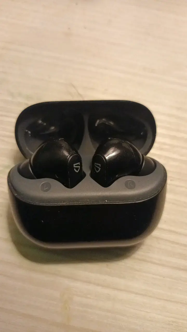 Audífonos inalámbricos Soundpeats - 1