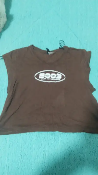 Polera marrón - miniatura 1